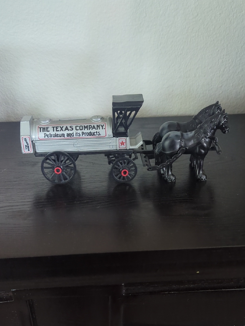Vintage The Texas Company Petroleum Tank With Horse And Buggy Piggy Bank